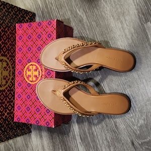 Tory Burch Everly Chain Thong Sandal  sz. 7